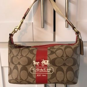 Coach 41115 Beige Sig CC Leatherware Pattern Red
